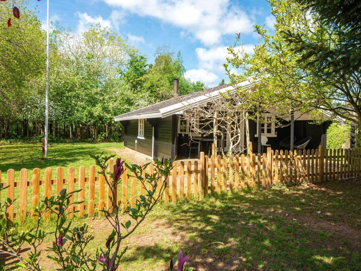 6 Person Holiday Home In F Rvang Fårvang Esterno foto